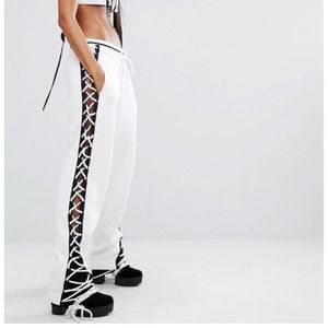 PUMA Women's Fenty by Rihanna Lace up Sweatpants Jogger White